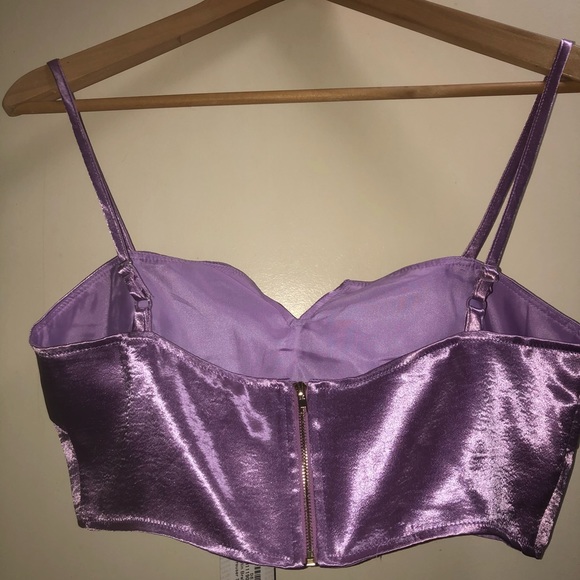 Boohoo Lilac Satin Bralet top, Size U.K. 12 - Picture 6 of 7